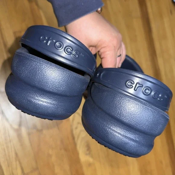 Crocs Shoes Mens 12 Navy Blue Work Clogs Non Slip Resistant Kitchen Comfort - Picture 4 of 7